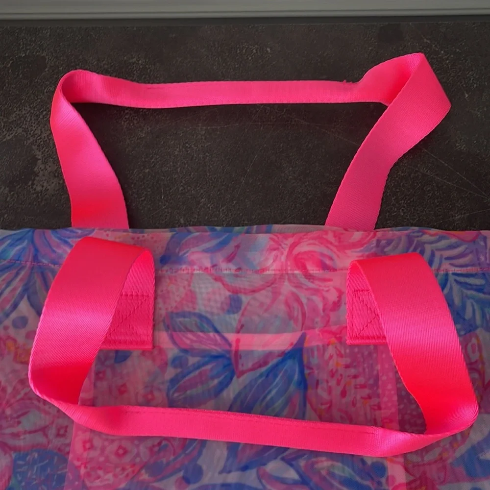 🩷 Lilly Pulitzer 🩷 NWT 🩷 Bright Pink & Blue Mesh Tote 🩷 In packaging 🩷 - Picture 5 of 11